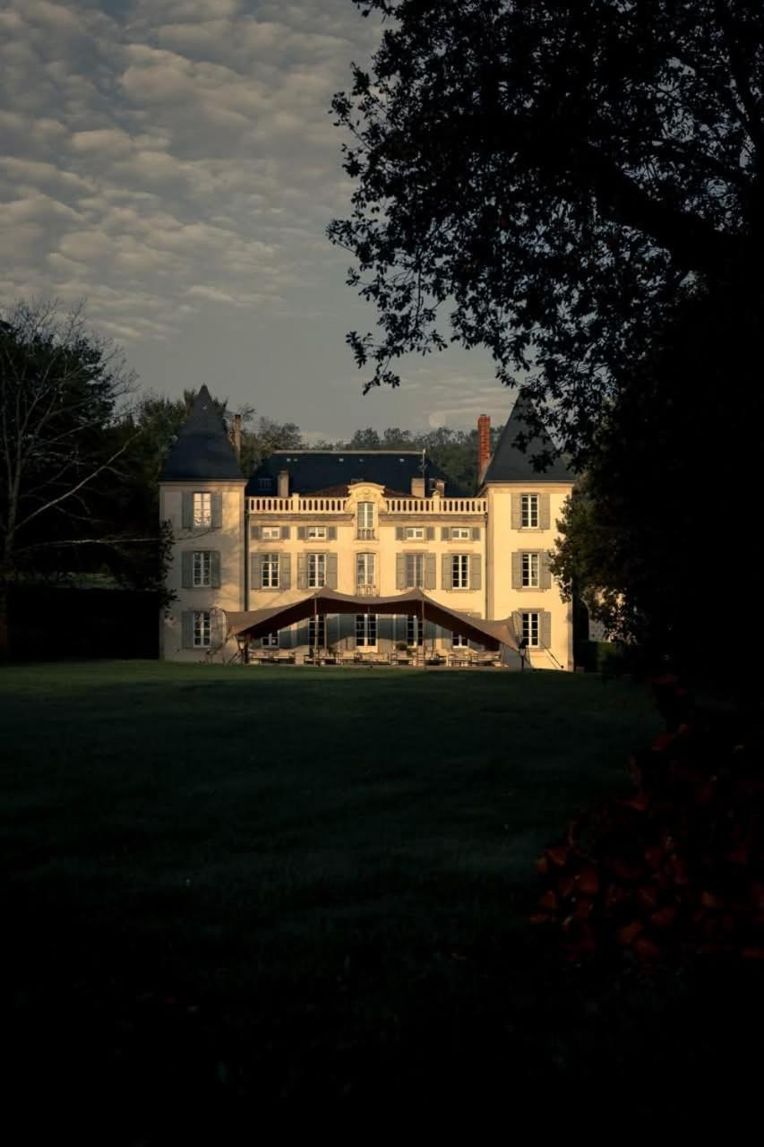 Pensión Chateau De La Bousquetarie Lempaut